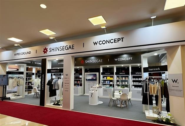 W컨셉, 베트남서 K-패션 수출길 넓힌다