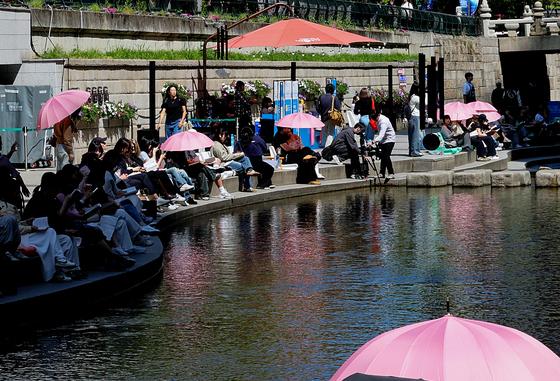[오늘의 날씨] 충북·세종(25일, 토)…한낮 26도 '초여름 날씨'