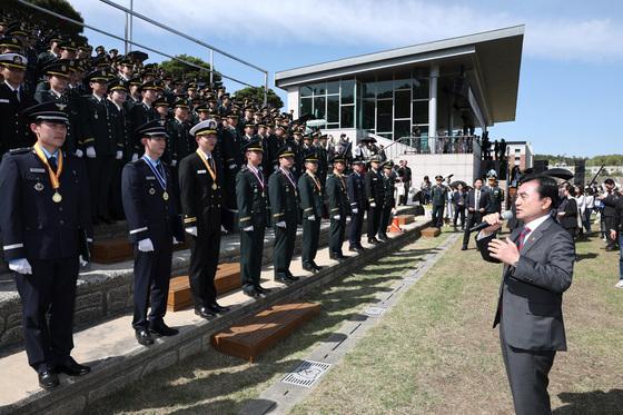군 주택 공급 기준 손질…다자녀 기준 완화·부양가족 많은 군인 우대