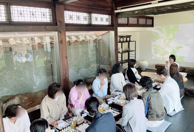 "북촌 한옥서 유유자적"…롯데홈쇼핑이 VIP를 대접하는 법