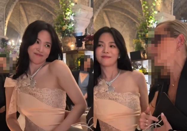 취기 오른 송혜교, 시스루 드레스 입고 깜찍 애교? '반전 매력'