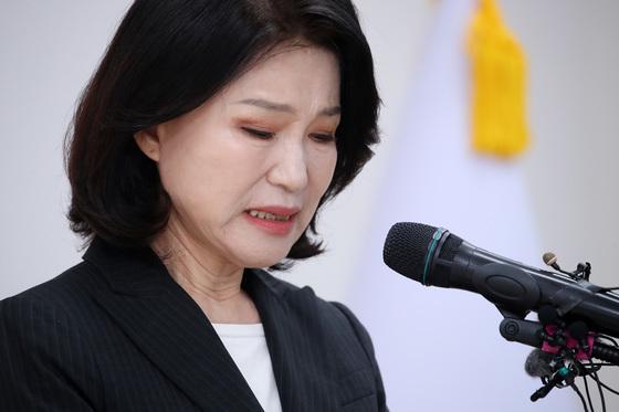 '눈물' 이진숙…국힘 "대구시장 불출마 높이 평가, 보궐 공천 반영"