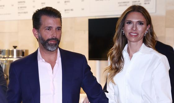 방한 중 정용진 회장 부인 콘서트 참석하는 트럼프 주니어