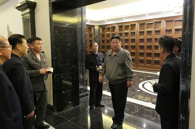 4월 맞아 '태양절' 대신 '쿠르스크 해방' 외친 김정은…'마이웨이' 강화