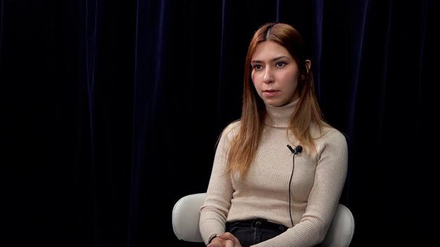 "하메네이 죽음에 오열? 정권이 고용한 배우"…이란인이 전하는 진실 