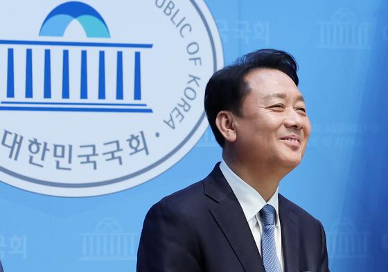 [인터뷰 전문] 이광재 "지선서 내란심판 못하면 '내전'…차라리 유승민 나왔어야"