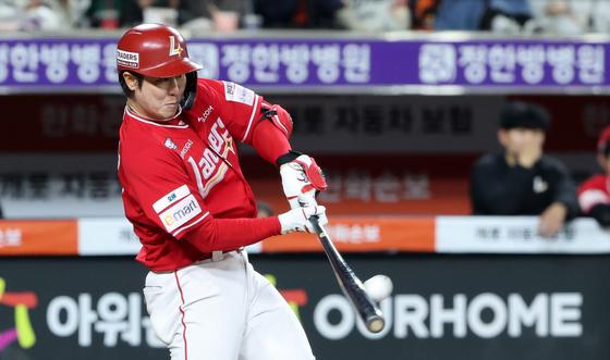 SSG 날벼락, 간판타자 최정 대퇴골 부상으로 1군 말소