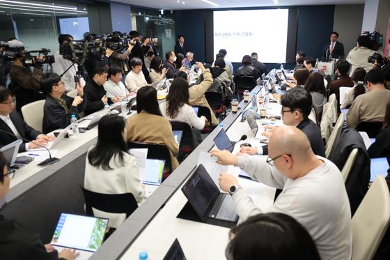 '삼천당' 여파에 제약·바이오 공시 손질…투명성 vs 영업기밀 '딜레마'