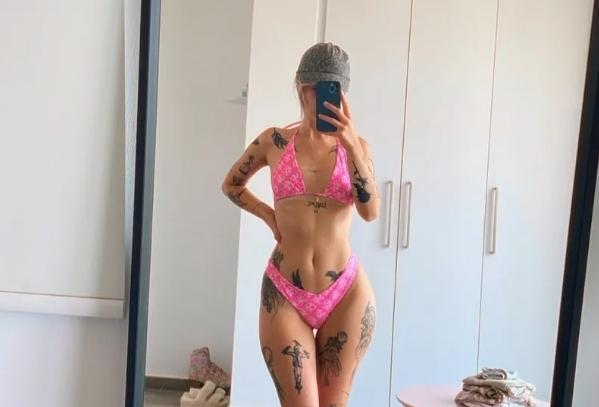 남자 몸매 평가하며 월 1000만원 버는 女모델…"'내 신체 모욕해줘' 요구도"