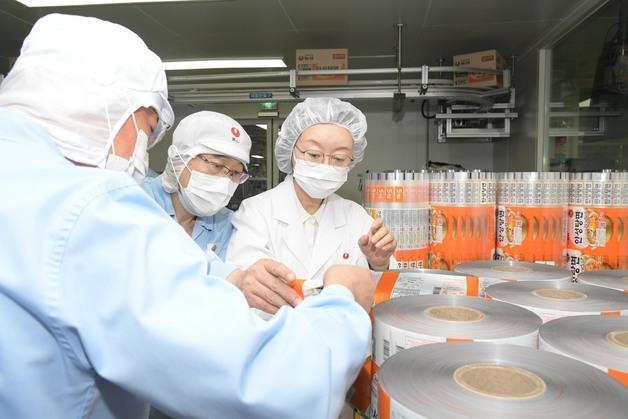 식품업계, 포장재 수급 불안 우려…식약처장 "차질없게 할 것"