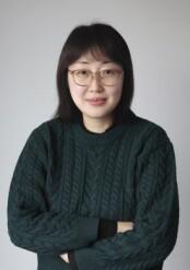 '1만피'를 향한 질주, 더 짙어진 양극화의 그늘