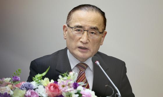 발언하는 위성락 안보실장