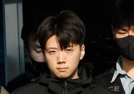 장윤기 父子 유치장서 3차례 총 1시간 면담…특별수사팀 녹취 확보