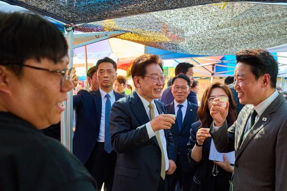 李대통령 지지율 3%p 하락 61%…TK 긍정 46% 부정 45%