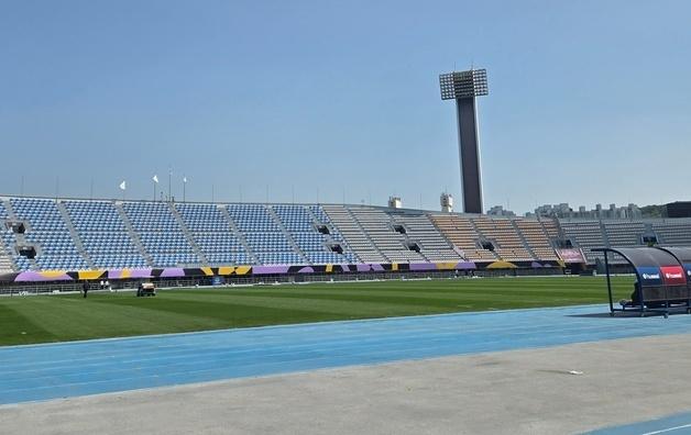 北 '내고향' 축구팀 방남 D-2…수원 경기장·숙소 안팎 준비 분주 