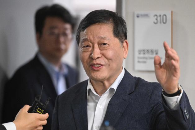 중노위 노란봉투법 재심 31명 공익위원 중 7명에 쏠렸다…"판정 다양성 우려"