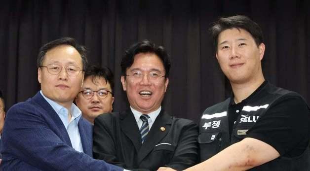 삼성전자 특별성과급, 전액 주식으로…성과급 상한 폐지(종합)