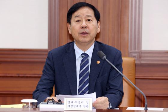 구윤철 "6차 석유 최고가격 오후 7시 발표…민생·유가·재정부담 고려"