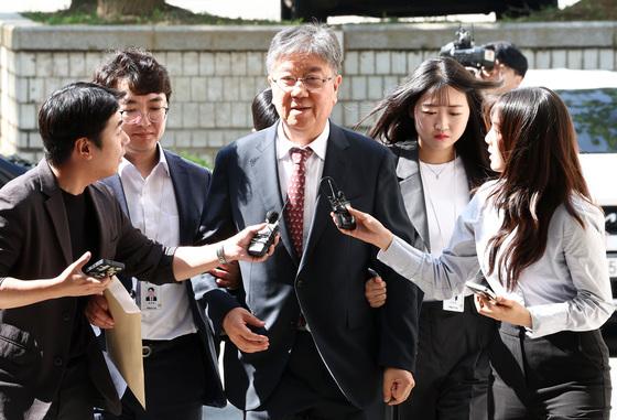 '尹관저 이전 의혹' 김대기·윤재순 구속…종합특검, 첫 신병확보