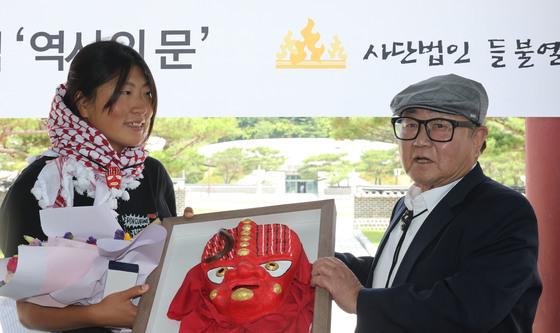 "가자에 닿고 싶었다"…김아현 씨 들불상
