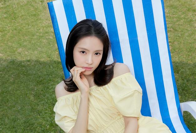 '여름 여신' 손나은, '서머 룩' 입고 뽐낸 청량 매력 [N화보]