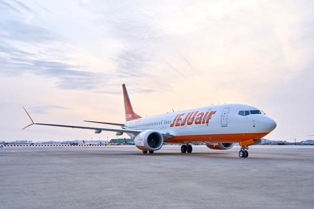 제주항공, 신형 B737-8 2대 잇달아 구매 도입…기단 현대화 가속