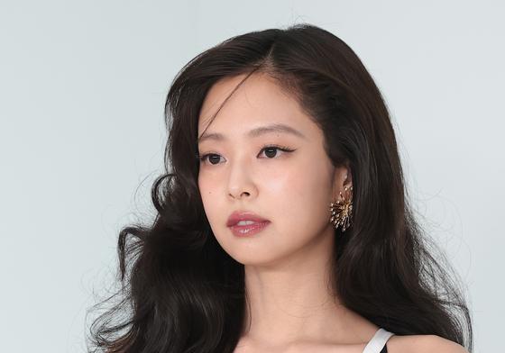 [뉴스1 ★]블랙핑크 제니, ‘인간 샤넬’의 압도적 존재감
