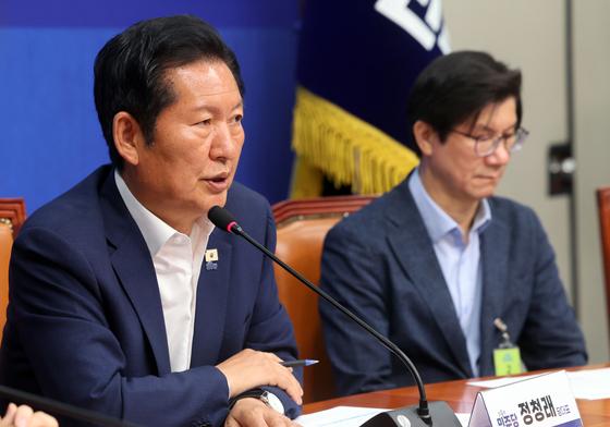 정청래 "국정농단 박근혜·부정부패 MB"…장동혁 "집값 文때보다 폭등"