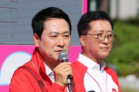 野, 사전투표 첫날 총공세…장동혁 '압수수색 비판' 송언석 '투표 독려'