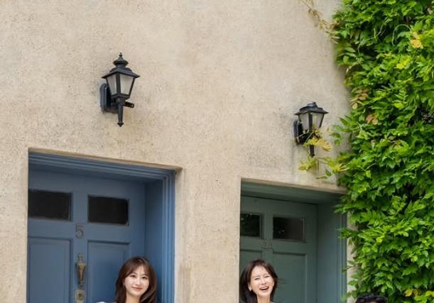 안정환♥이혜원 딸, 성숙미 뽐내며 뉴욕대 졸업 "꼬마가 언제 커서…자랑스러워"