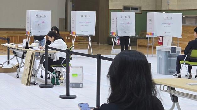 [사전투표] 세종 둘째 날 낮 12시 18.39%…직전 지선보다 3.38%p↑