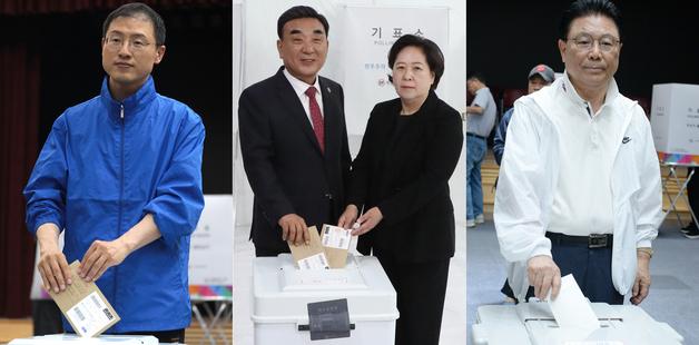 6·3 지선 사전투표 첫날…울산시장 후보 3인 나란히 '한 표' 행사