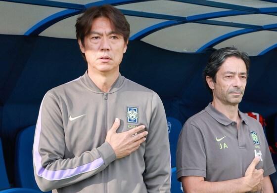 '5-0 완승' 홍명보 감독 "우리에게 필요한 의미 다 찾은 경기"
