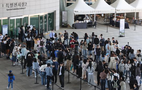 관람객 40% 급증한 국립중앙박물관…여름방학 1시간 더 문 연다