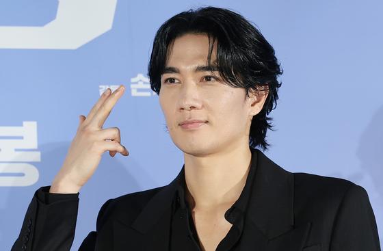 엄태구 "5개월간 랩 연습…강동원 때문에 '와일드 씽' 선택"