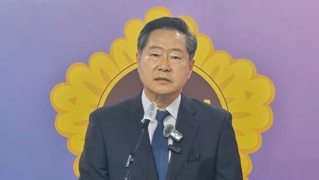 '민주당 러브콜'에 원성수 세종교육감 후보 "보선 출마 안 한다"