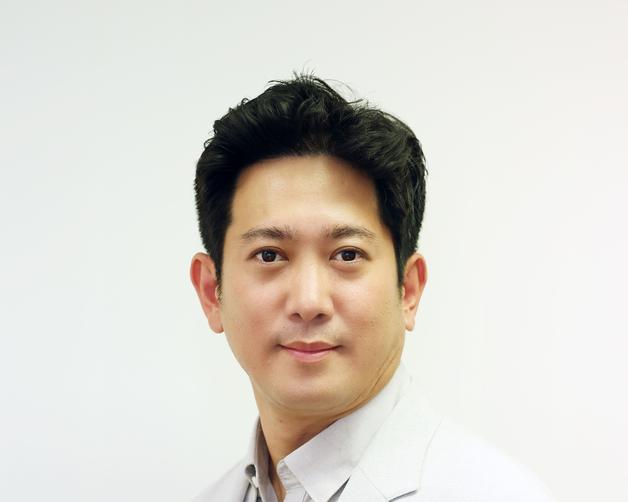 스타벅스 '탱크데이' 논란, 본질보다 커진 정쟁