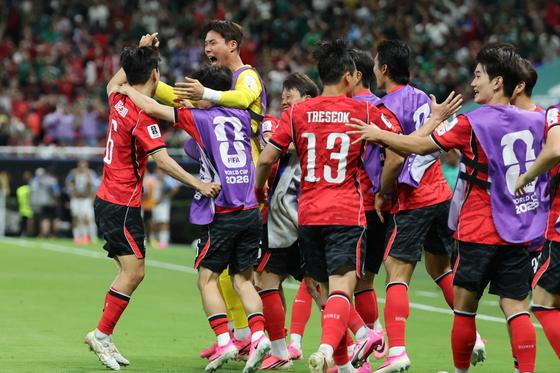 한국 2-1 체코…후반 35분 '오현규 역전골' 