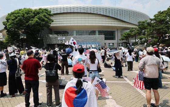 단체도 집행부도 없다…10일째 경기장 못 들어가는 체육단체들