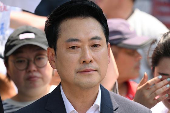 국힘, 의총서 선거소청·장동혁 거취 정면충돌 예고…내홍 장기화 관측