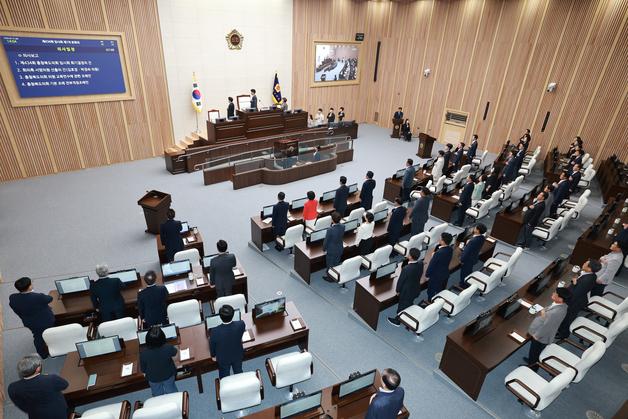 12대 충북도의회 마지막 회기 돌입…상임위 명칭·기능 개편도