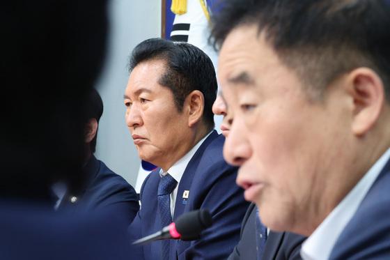 [뉴스1 PICK]강득구, 정청래 면전서 쓴소리 "당권은 유한하다"
