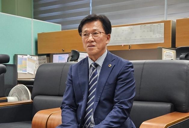 이명연 전북도의원, 전반기 의장 출마 "의원 뒷받침하겠다"