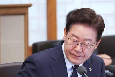李대통령 "재외국민 투표 싫은 이들의 핑계…어물쩡 말고 전자 투표 검토"