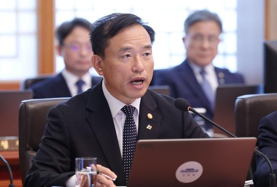 방미통위, 북중미 월드컵 중계, 순차편성 권고…"시청권 확대"