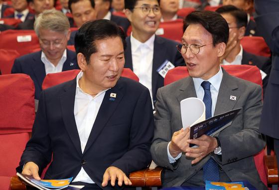 정청래, 연임 도전 23일 사퇴…송영길·김민석 견제구 세진다(종합)