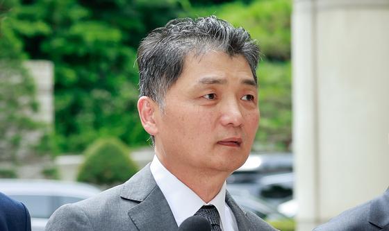 항소심 첫 공판 출석하는 김범수 센터장