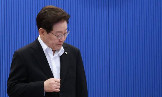 李대통령 지지율 51% 취임 후 최저…부정 평가 40% 넘어