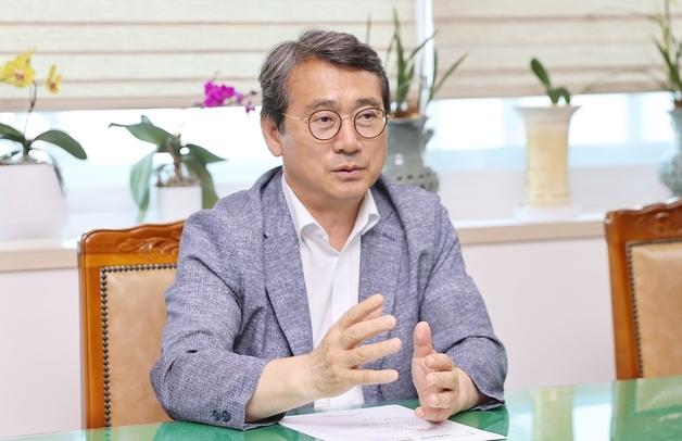 [인터뷰] "작은 차이가 명품 도시 만든다"…강성태 수영구청장의 청사진