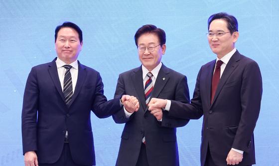 이재명 대통령, 이재용·최태원에 "국가 영웅, 국민 영웅이라 불러야"